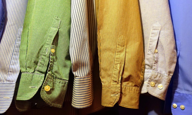 服裝行業(yè)解決方案-針對(duì)服裝行業(yè)成衣和成品，門(mén)店運(yùn)營(yíng)類(lèi)等采購(gòu)業(yè)務(wù)場(chǎng)景，提供srm供應(yīng)商分類(lèi)管理、送貨協(xié)同、質(zhì)量協(xié)同、財(cái)務(wù)協(xié)同的全流程數(shù)字化管理，推動(dòng)服裝企業(yè)采購(gòu)數(shù)字化。-mb-甄云科技